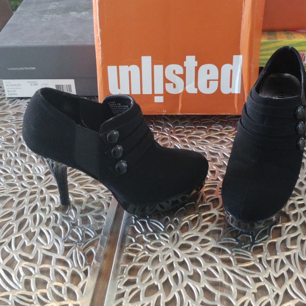 Wedge booties